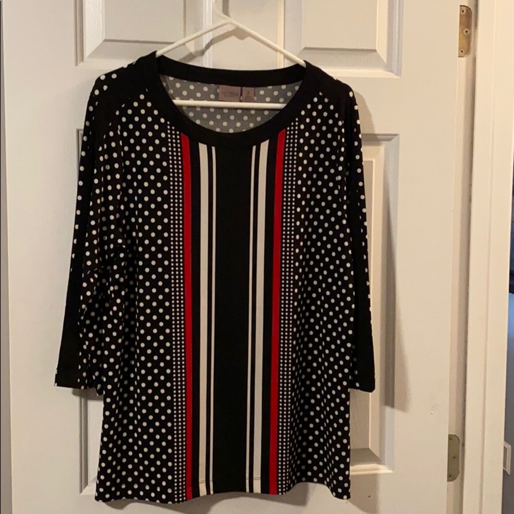 Chico’s Easywear shirt size 2